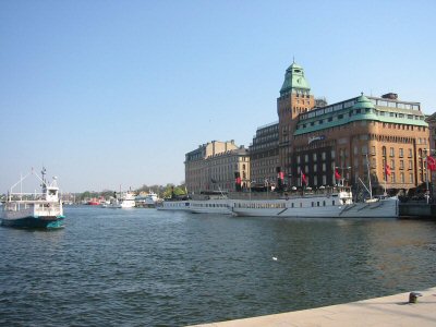 Symposium Pharmacia Suède : les réponses aux questions.